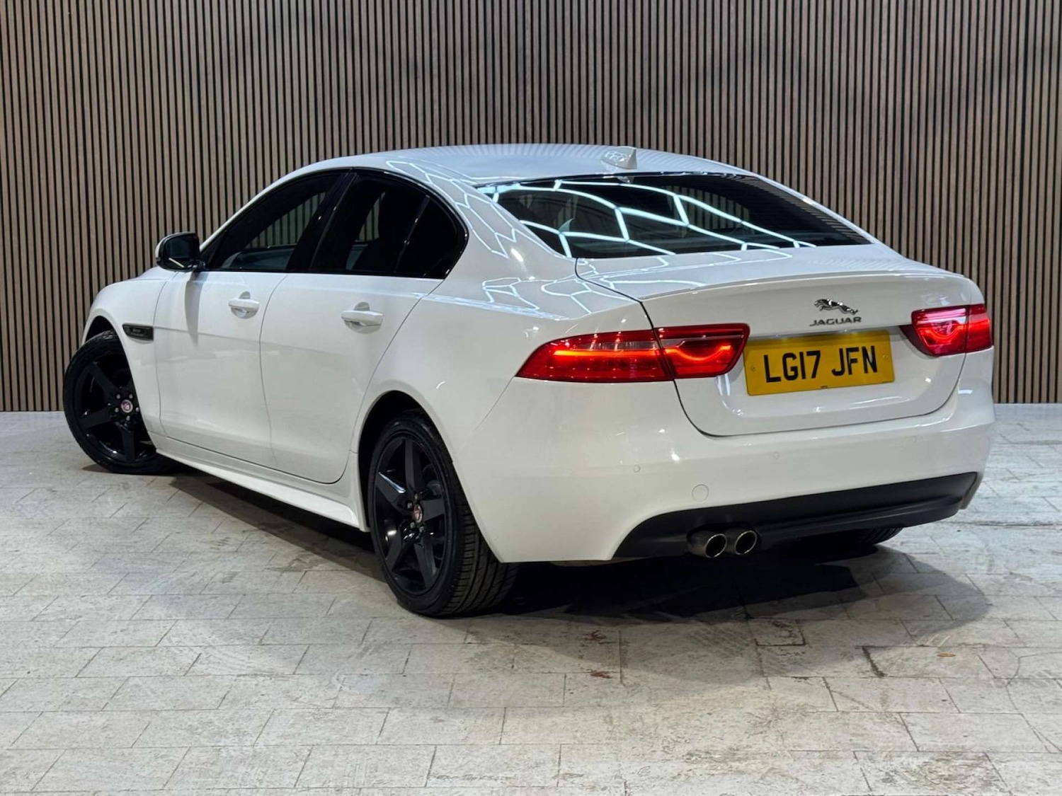 Used Jaguar XE 2017 for sale - 77639596: Photo 26
