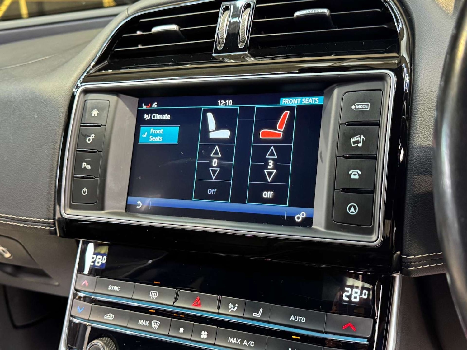 Used Jaguar XE 2017 for sale - 77639596: Photo 49