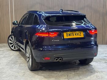 Used Jaguar F-Pace 2019 for sale - 79615587: Photo