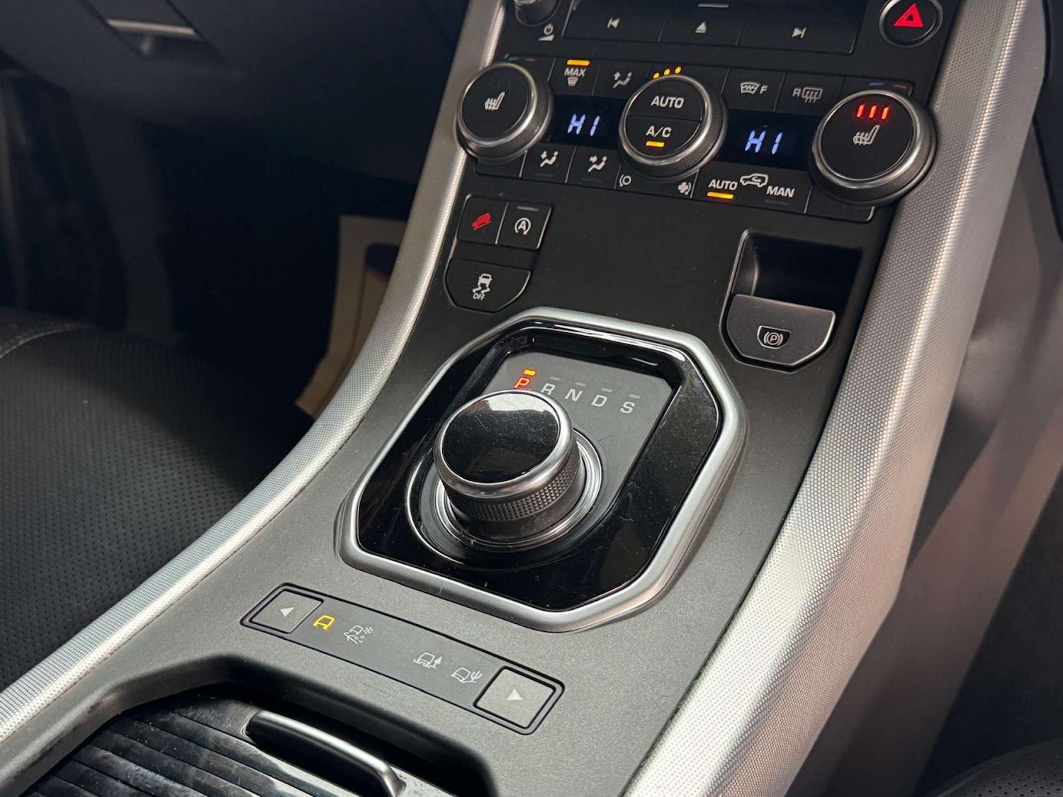 Used Land Rover Range Rover Evoque 2017 for sale - 77476408: Photo 27