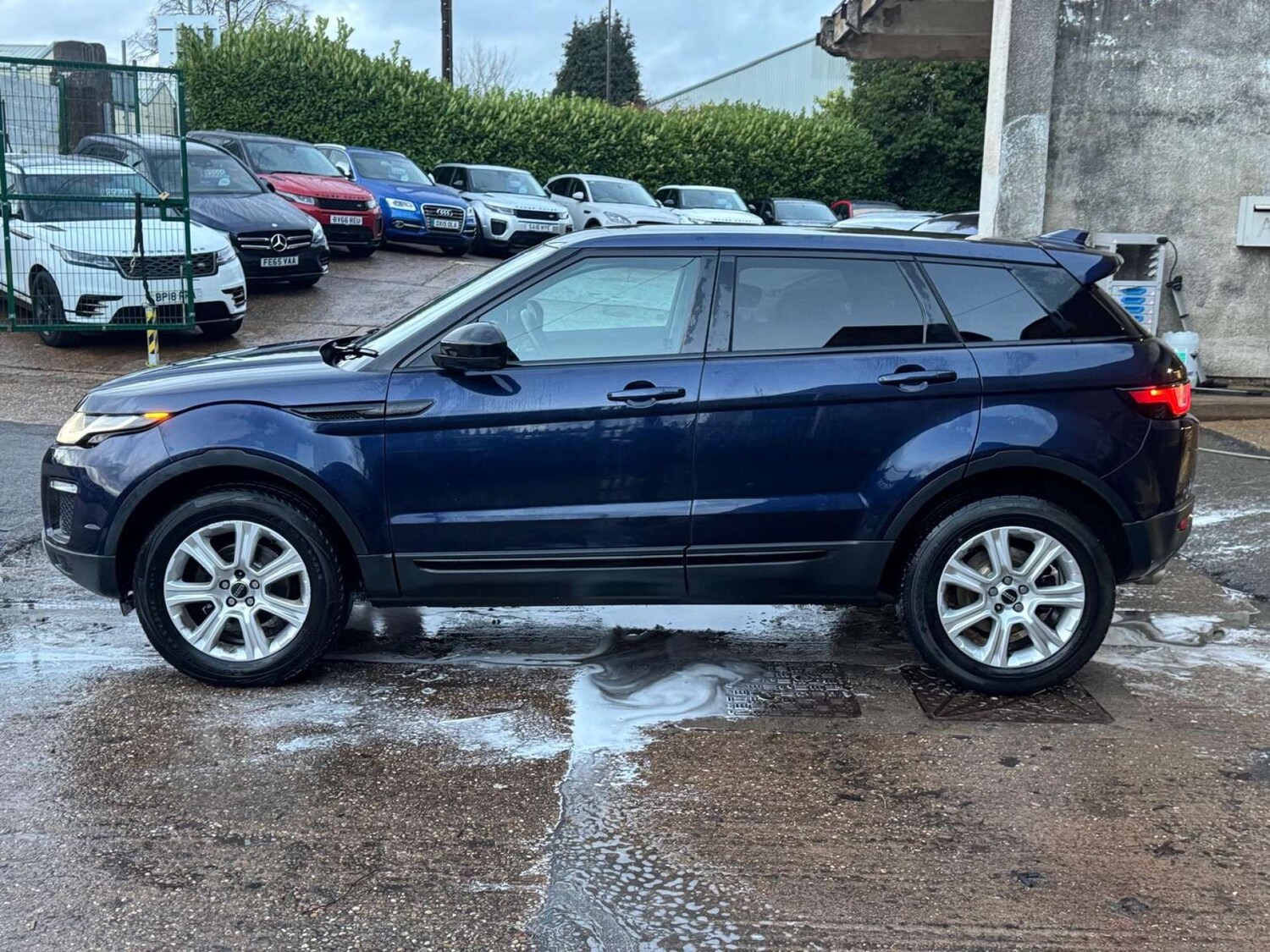 Used Land Rover Range Rover Evoque 2017 for sale - 76921269: Photo 11
