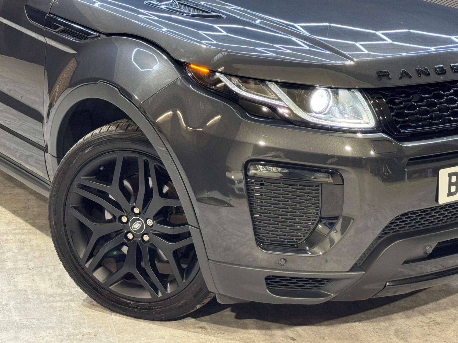 Used Land Rover Range Rover Evoque 2018 for sale - 78063300: Photo 11