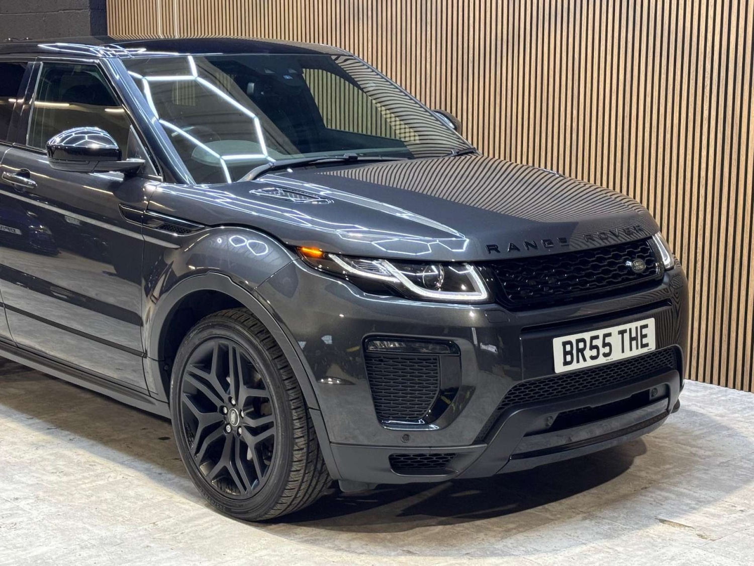 Used Land Rover Range Rover Evoque 2018 for sale - 78063300: Photo 17