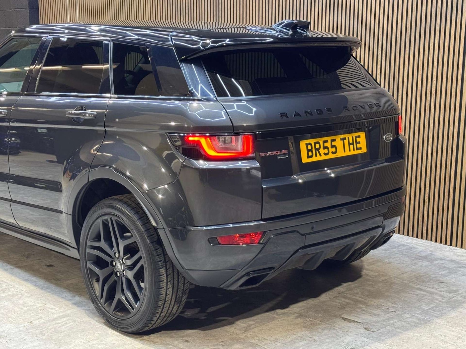 Used Land Rover Range Rover Evoque 2018 for sale - 78063300: Photo 30