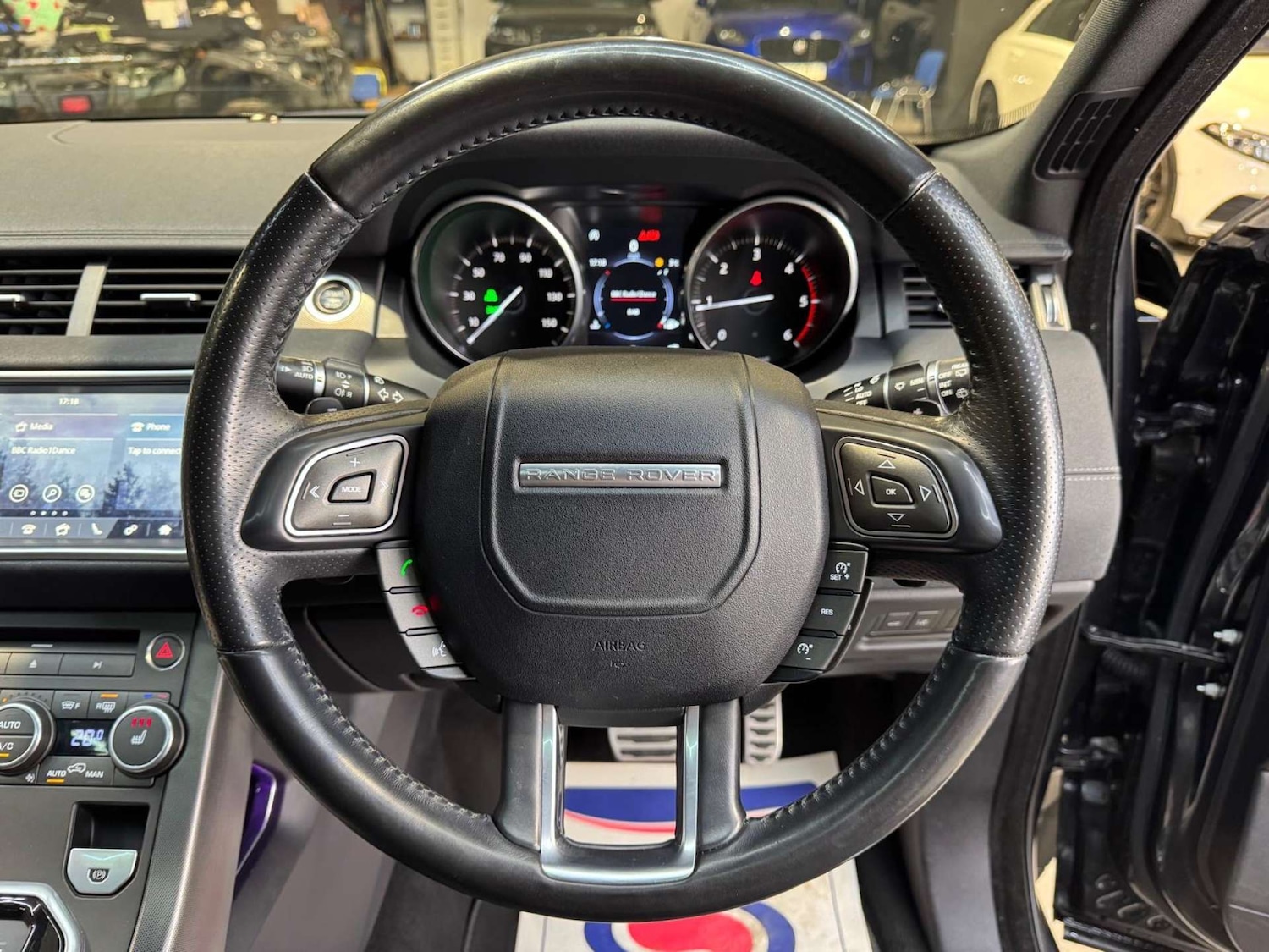 Used Land Rover Range Rover Evoque 2018 for sale - 78063300: Photo 46