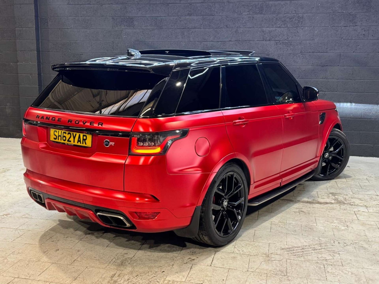 Used Land Rover Range Rover Sport 2018 for sale - 76397228: Photo 18