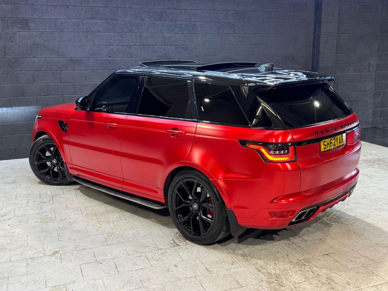 Used Land Rover Range Rover Sport 2018 for sale - 76397228: Photo 26
