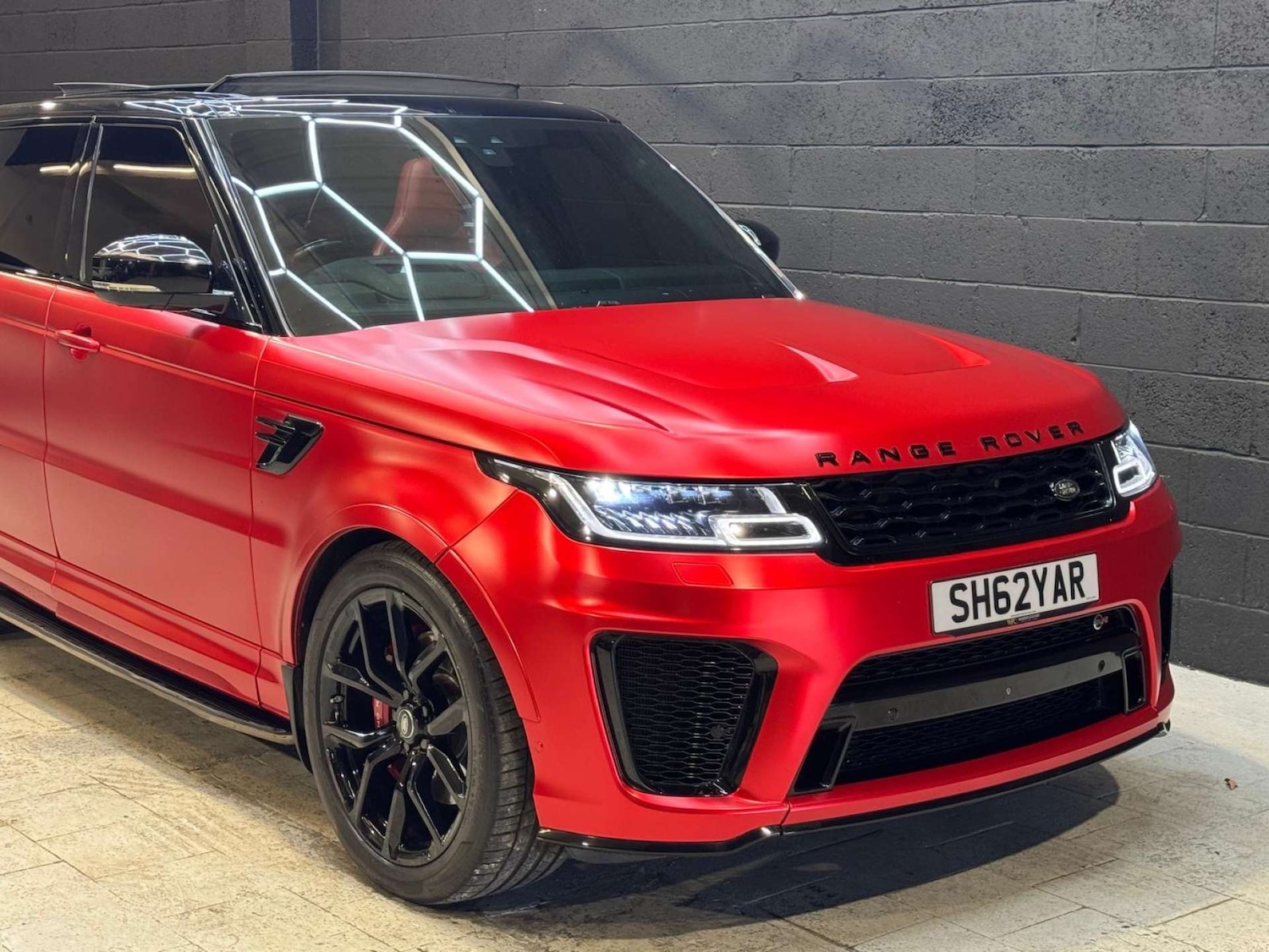 Used Land Rover Range Rover Sport 2018 for sale - 76397228: Photo 45