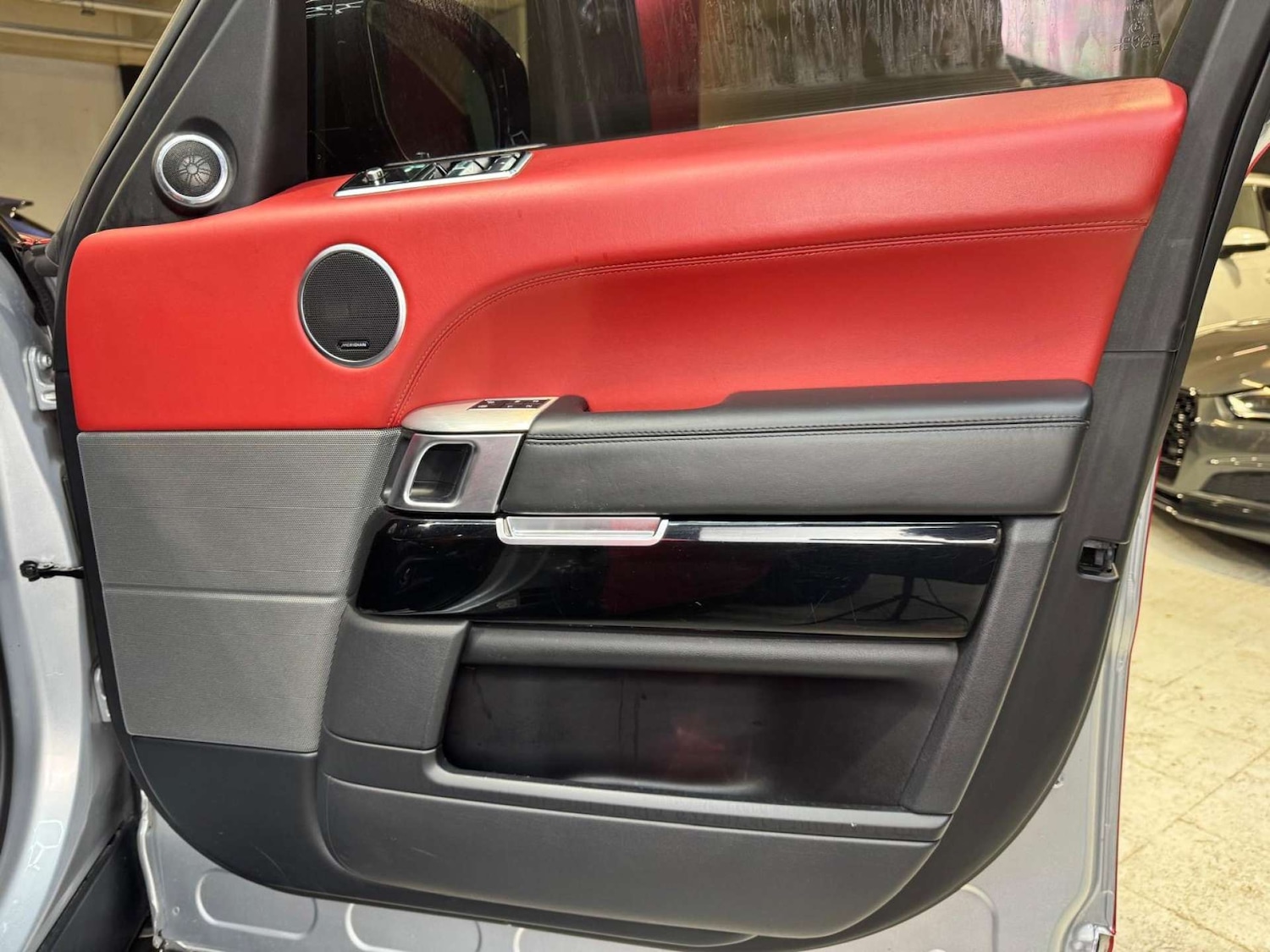 Used Land Rover Range Rover Sport 2018 for sale - 76397228: Photo 80