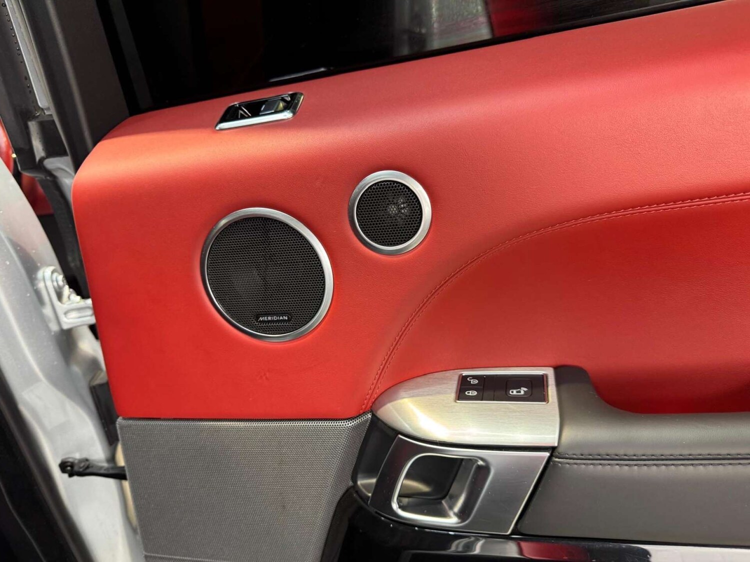 Used Land Rover Range Rover Sport 2018 for sale - 76397228: Photo 92