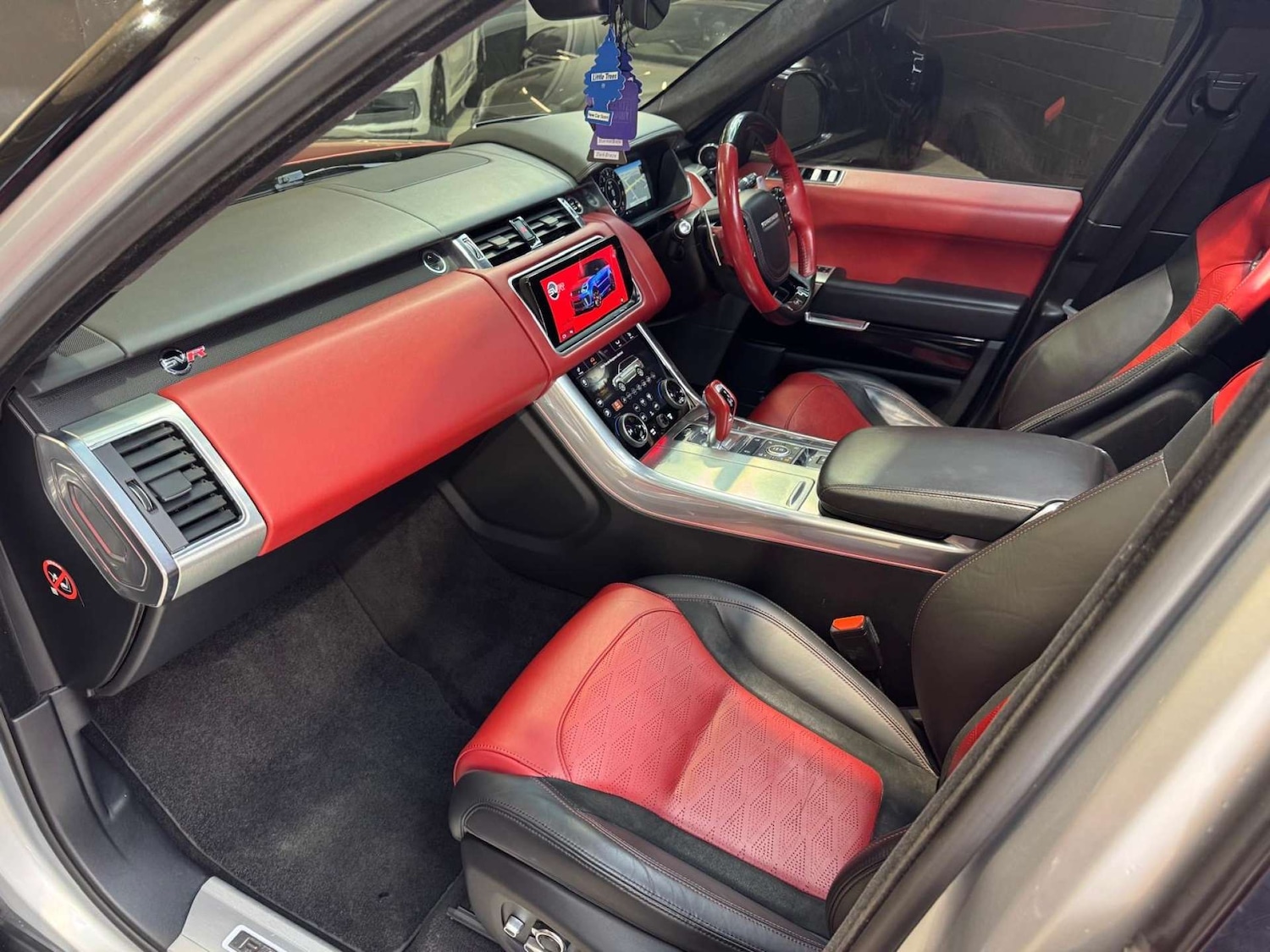 Used Land Rover Range Rover Sport 2018 for sale - 76397228: Photo 94