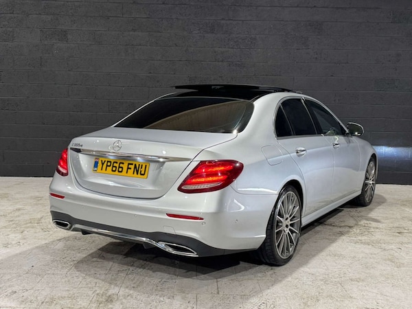 Used Mercedes-Benz E-Class 2016 for sale - 76065845: Photo 2