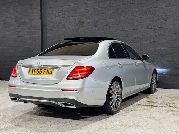 Used Mercedes-Benz E-Class 2016 for sale - 76065845: Photo 45