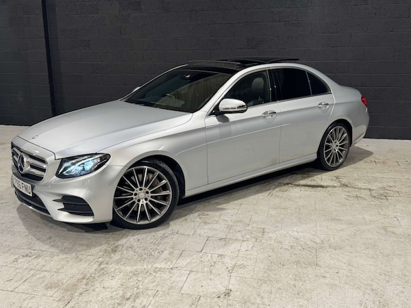 Used Mercedes-Benz E-Class 2016 for sale - 76065845: Photo 88