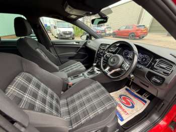 Used Volkswagen Golf 2017 for sale - 74867957: Photo