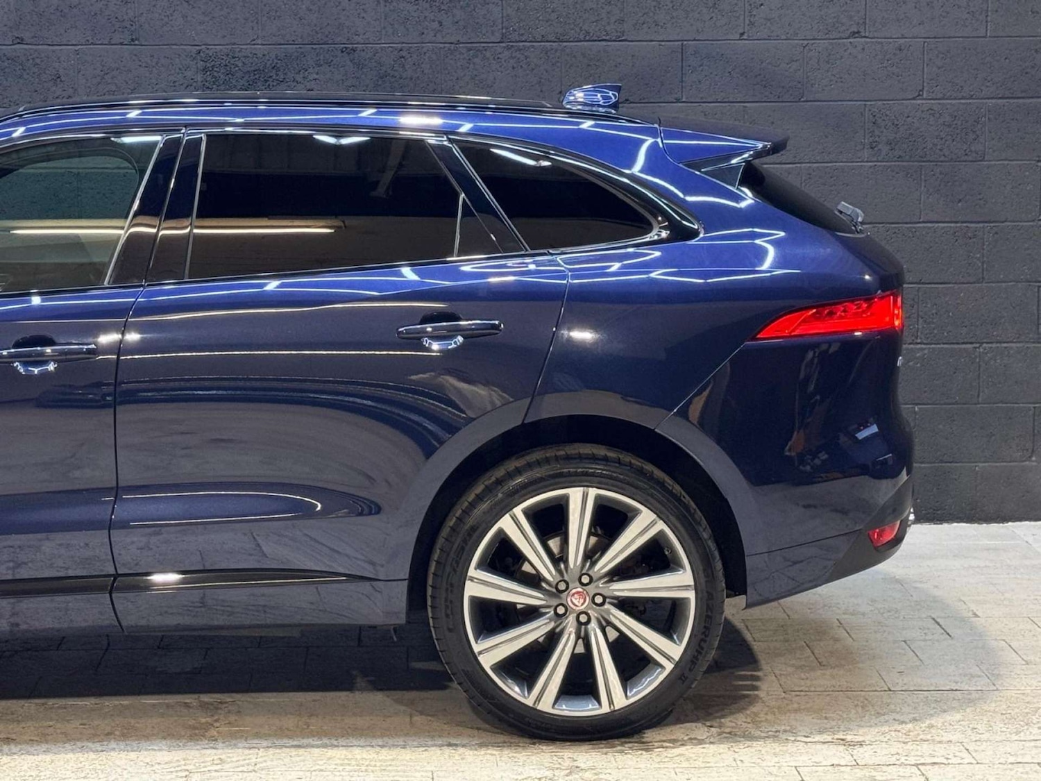 Used Jaguar F-Pace 2019 for sale - 76395515: Photo 29