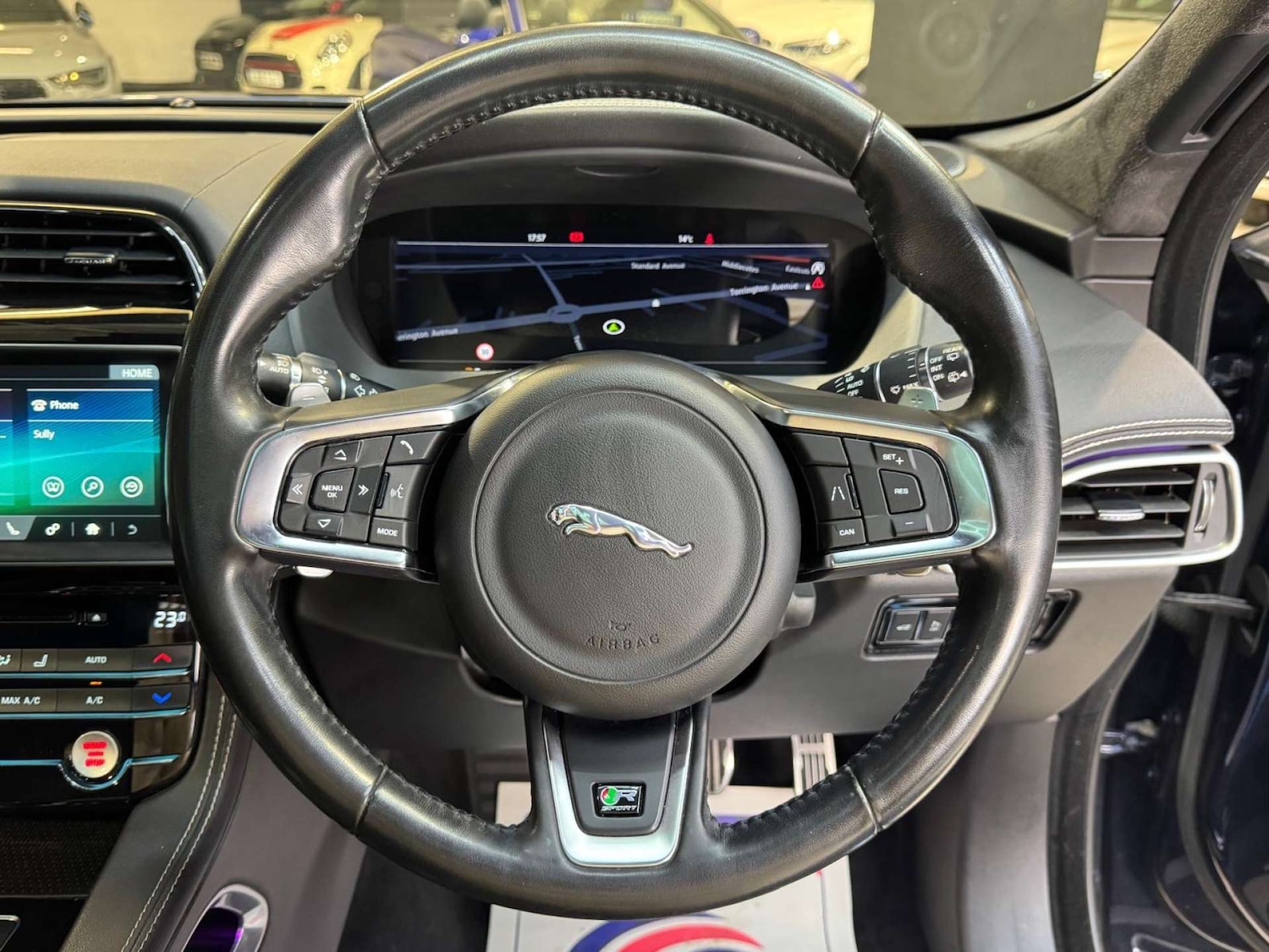 Used Jaguar F-Pace 2019 for sale - 76395515: Photo 52