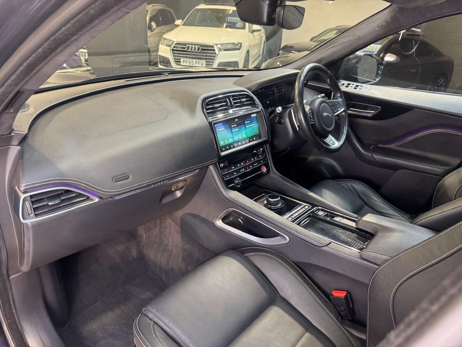 Used Jaguar F-Pace 2019 for sale - 76395515: Photo 67