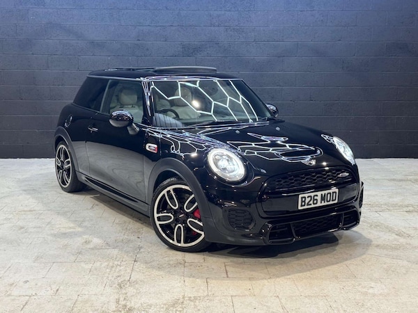 Used MINI Hatch 2017 for sale - 76181572: Photo 1