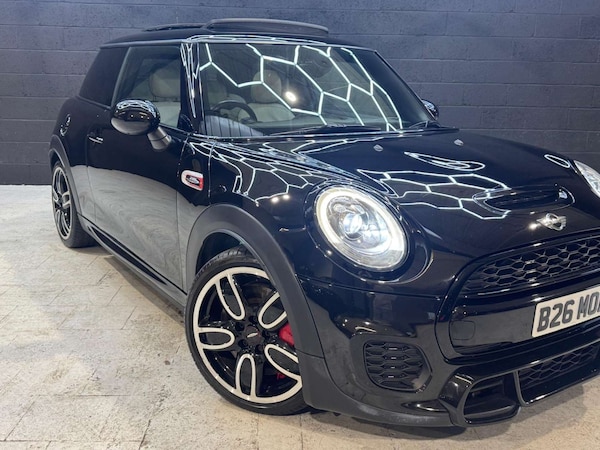 Used MINI Hatch 2017 for sale - 76181572: Photo 8