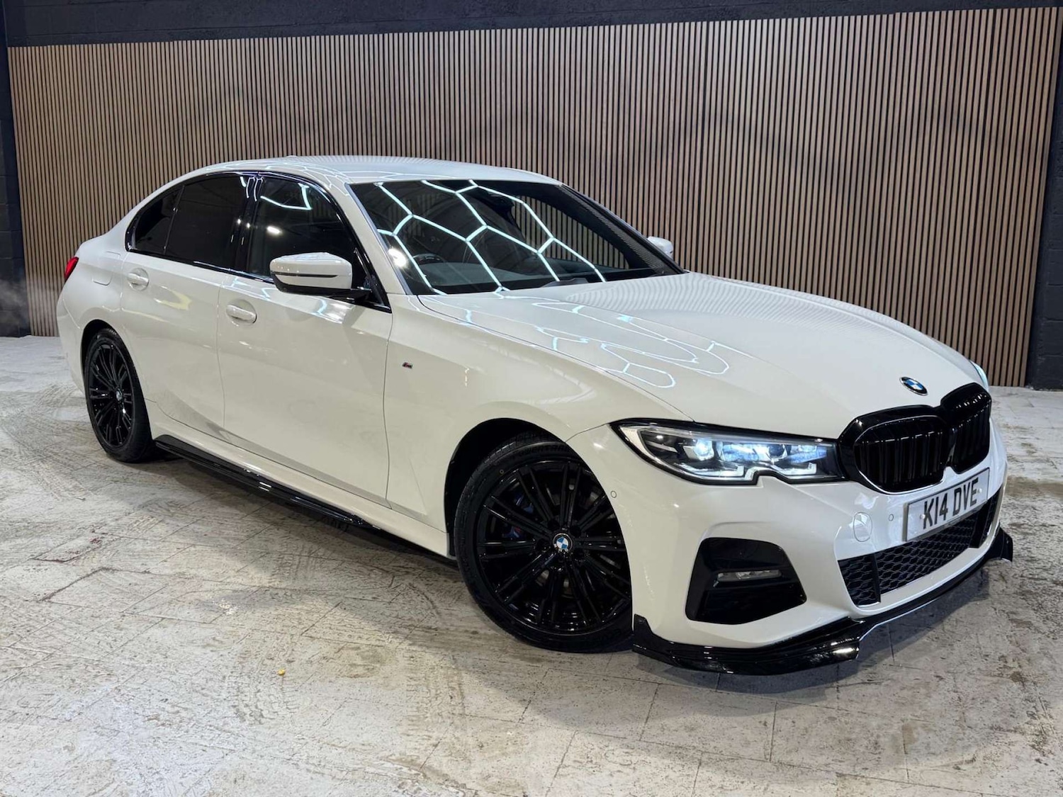 Used BMW 3 Series 2019 for sale - 77272702: Photo 12