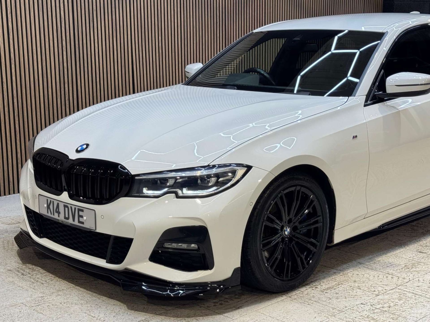 Used BMW 3 Series 2019 for sale - 77272702: Photo 32