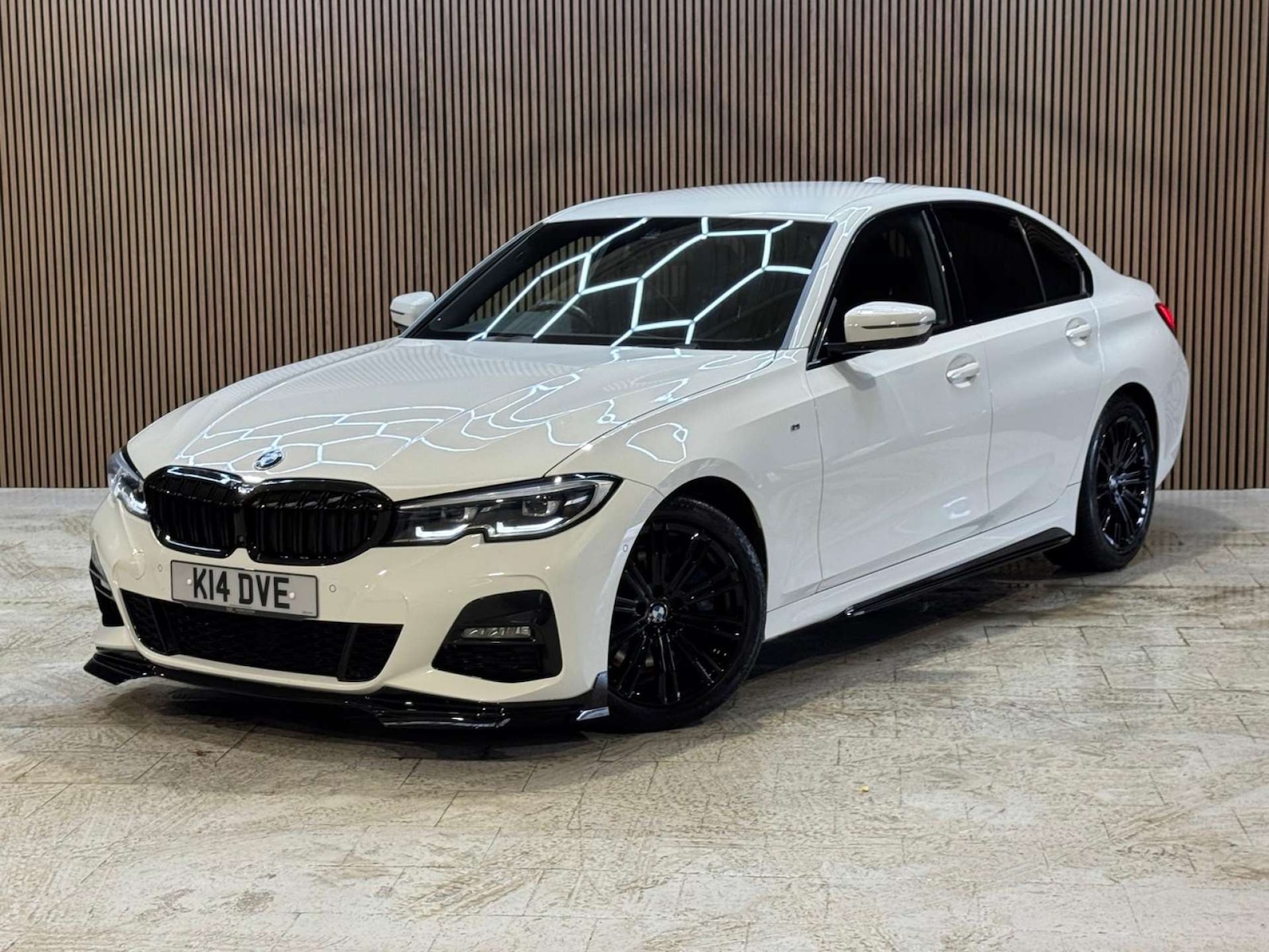 Used BMW 3 Series 2019 for sale - 77272702: Photo 34