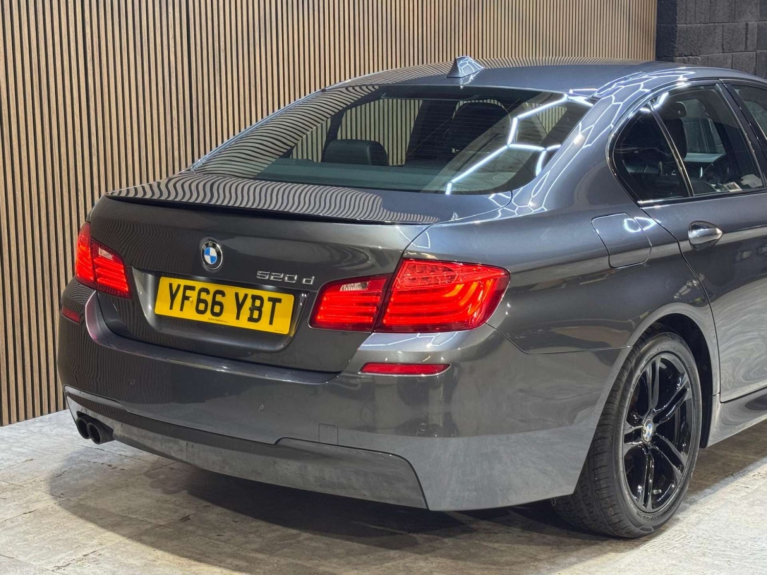 Used BMW 5 Series 2016 for sale - 77833265: Photo 14