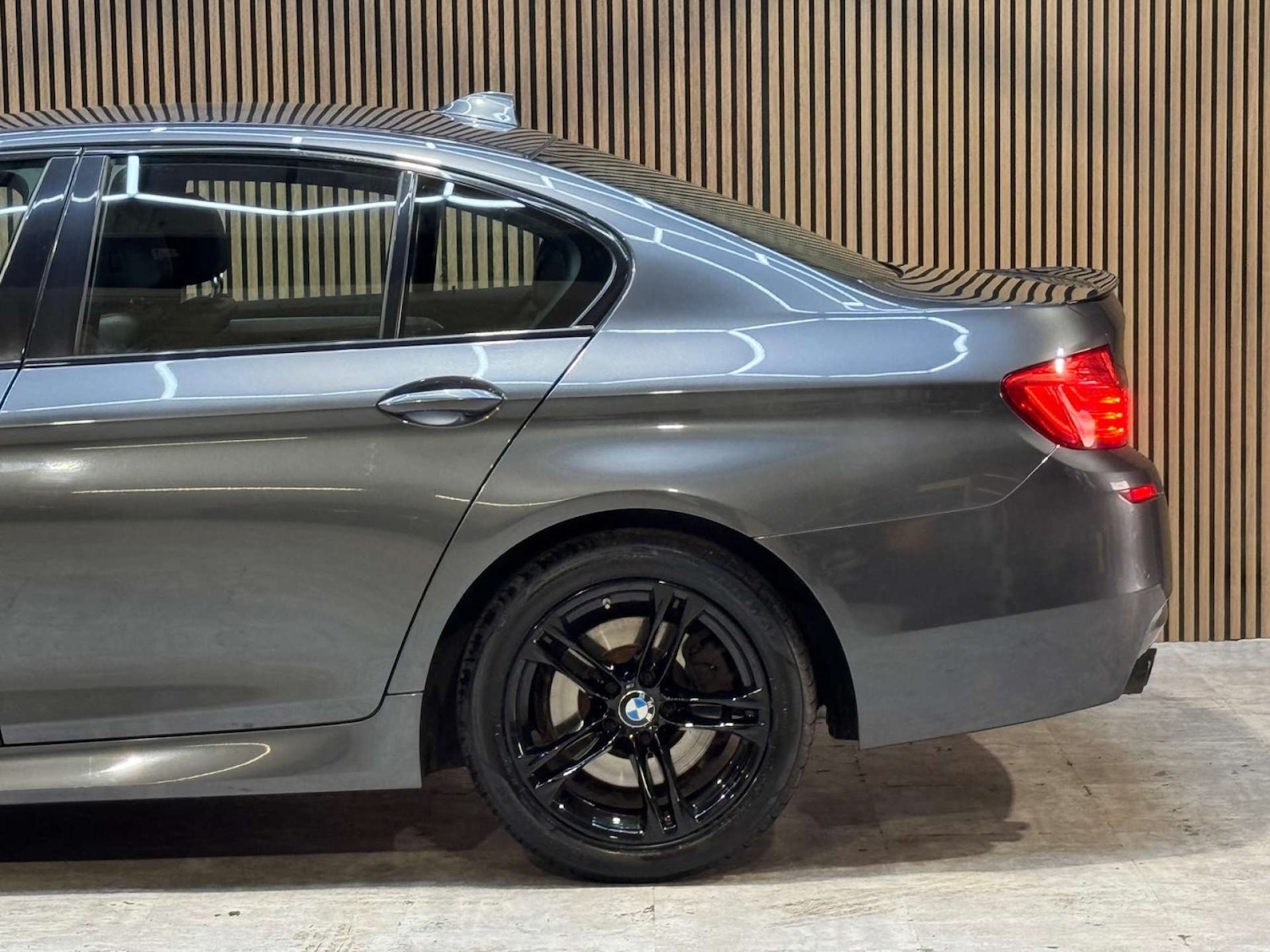 Used BMW 5 Series 2016 for sale - 77833265: Photo 29