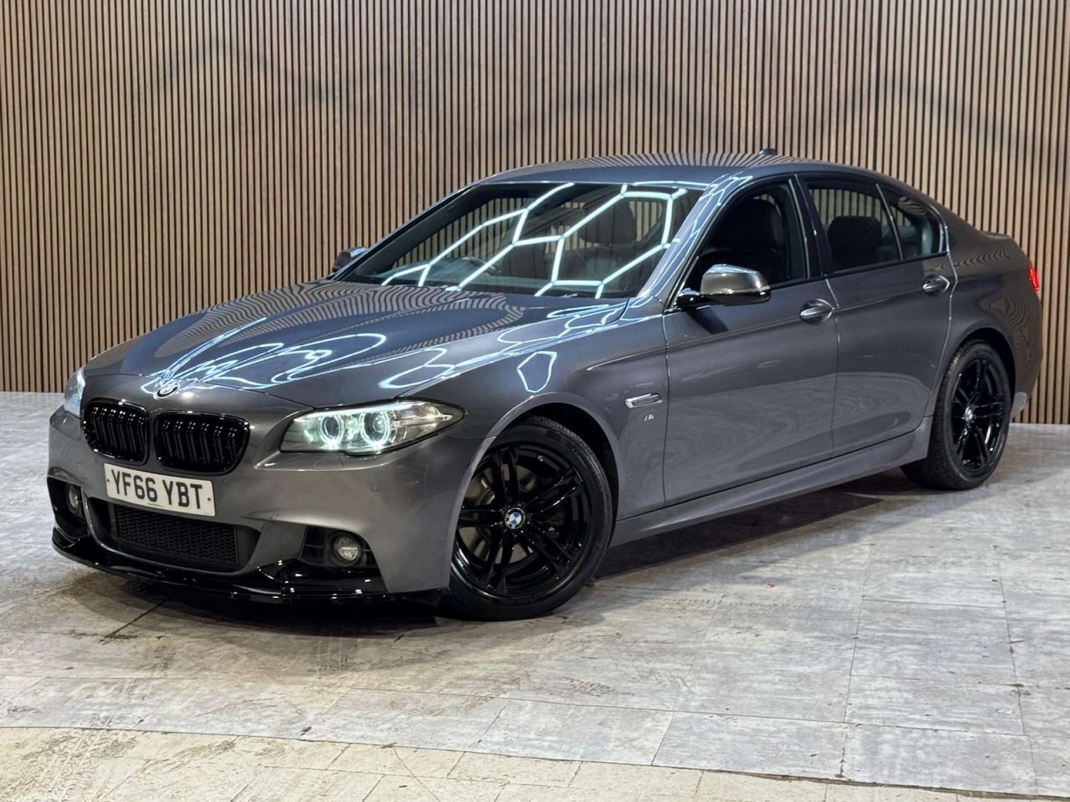 Used BMW 5 Series 2016 for sale - 77833265: Photo 34