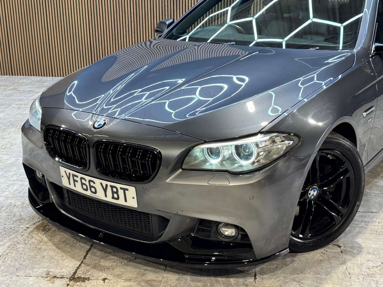 Used BMW 5 Series 2016 for sale - 77833265: Photo 37