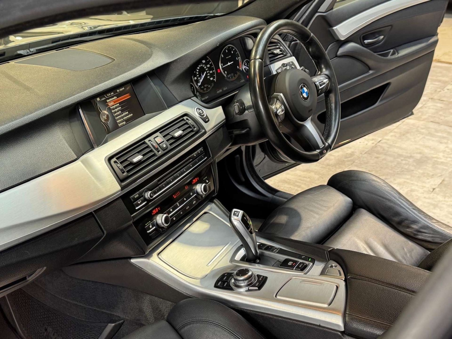 Used BMW 5 Series 2016 for sale - 77833265: Photo 72