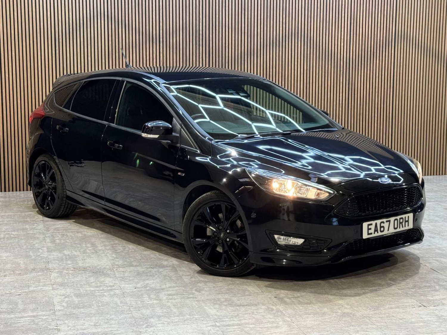 Used Ford Focus 2017 for sale - 78063296: Photo 8