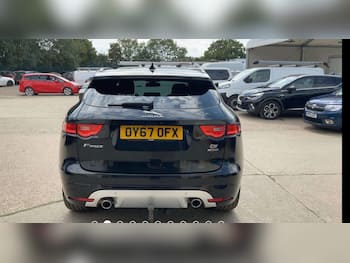 Used Jaguar F-Pace 2017 for sale - 79615538: Photo