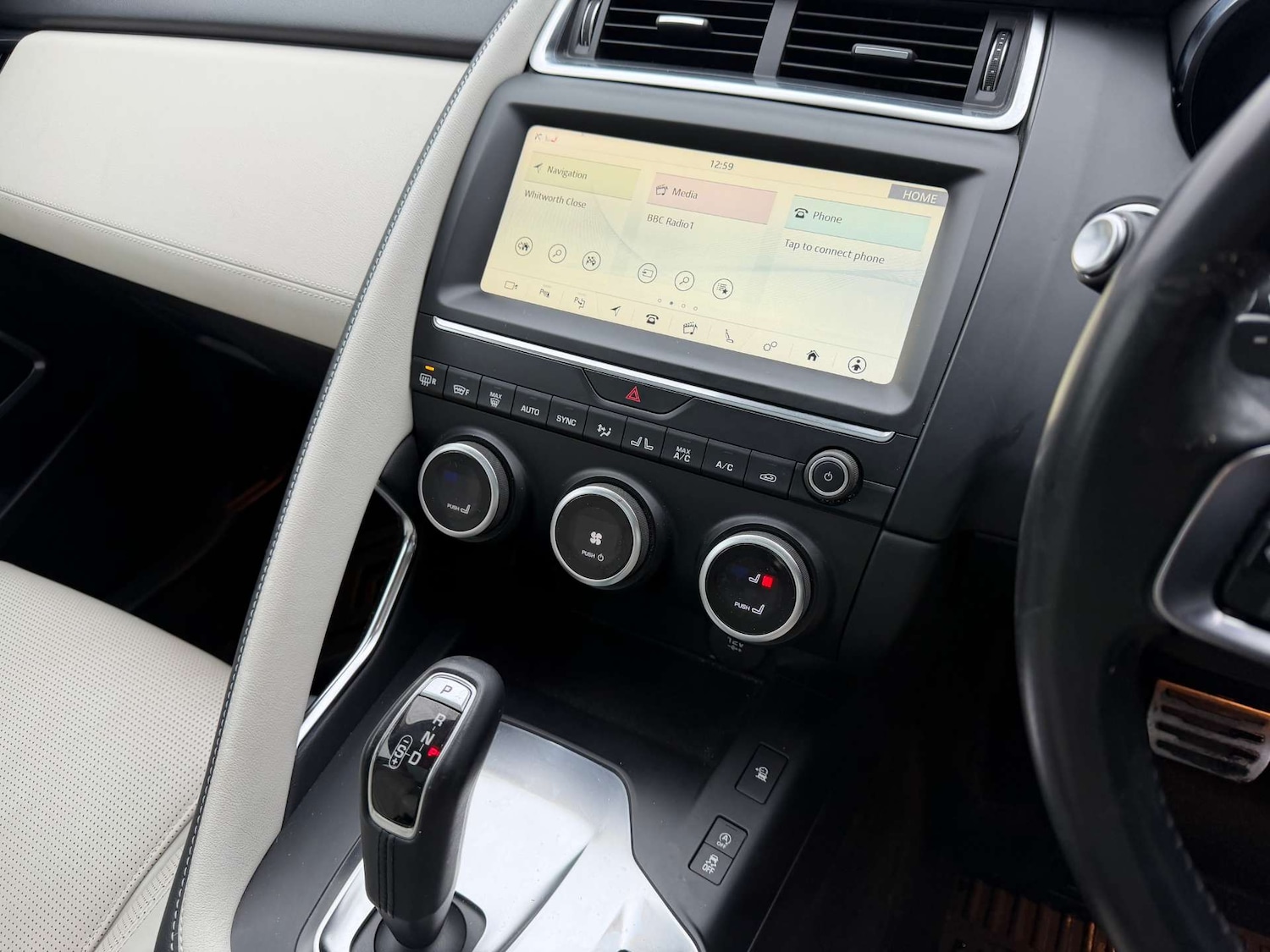 Used Jaguar E-Pace 2019 for sale - 77168063: Photo 10