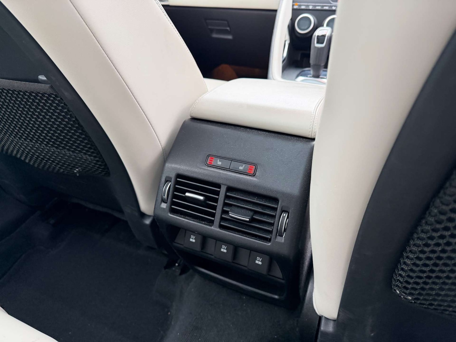 Used Jaguar E-Pace 2019 for sale - 77168063: Photo 16