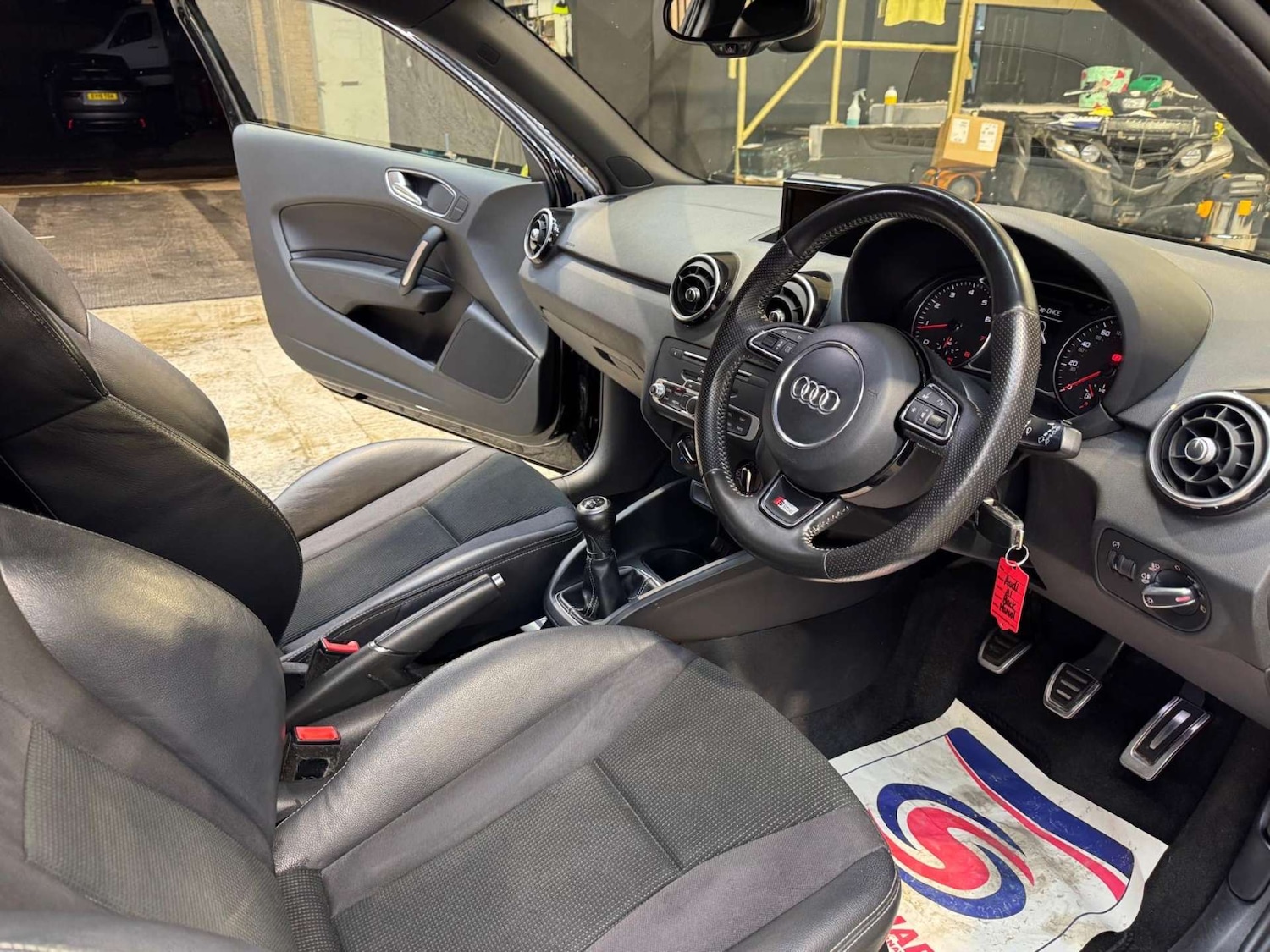 Used Audi A1 2015 for sale - 77213728: Photo 3