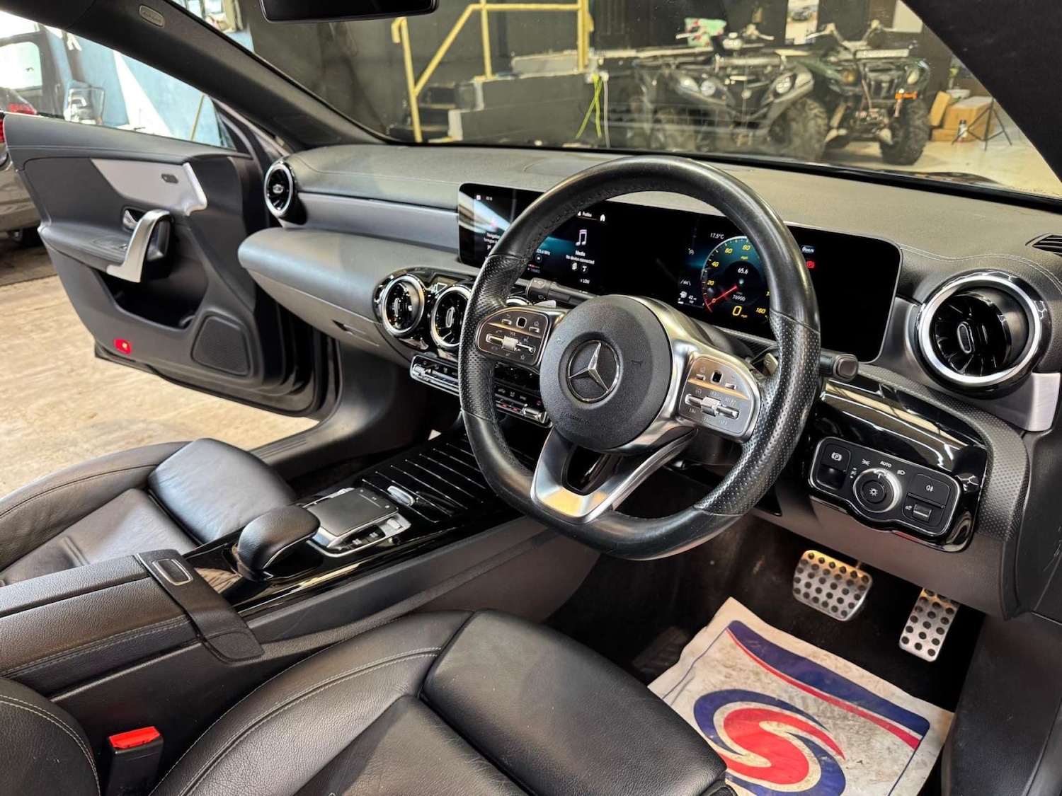 Used Mercedes-Benz CLA 2019 for sale - 77990078: Photo 3