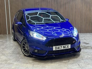 Used Ford Fiesta 2017 for sale - 79575813: Photo