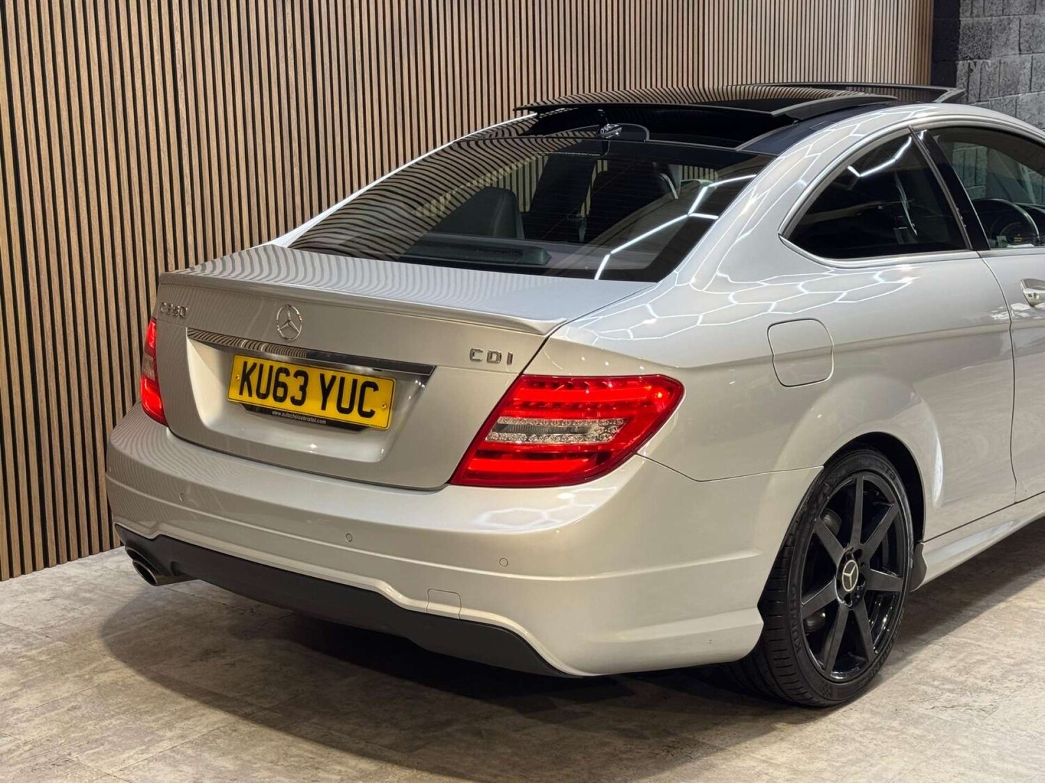 Used Mercedes-Benz C Class 2014 for sale - 78172535: Photo 21