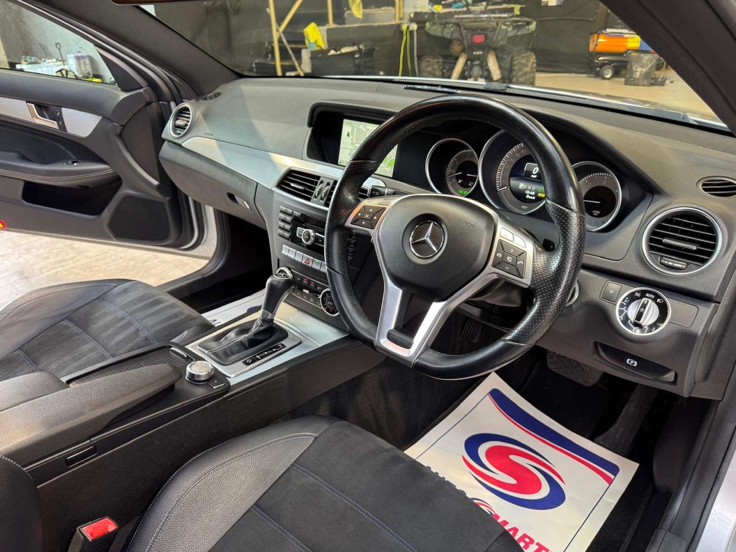 Used Mercedes-Benz C Class 2014 for sale - 78172535: Photo 3