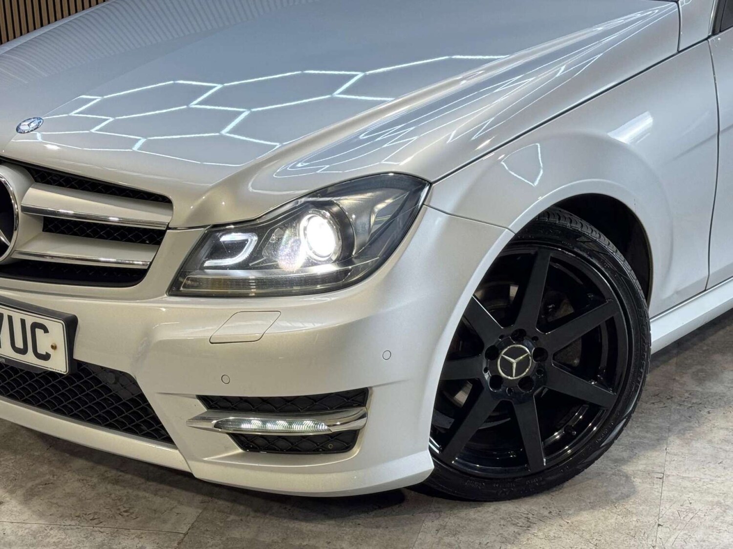 Used Mercedes-Benz C Class 2014 for sale - 78172535: Photo 41