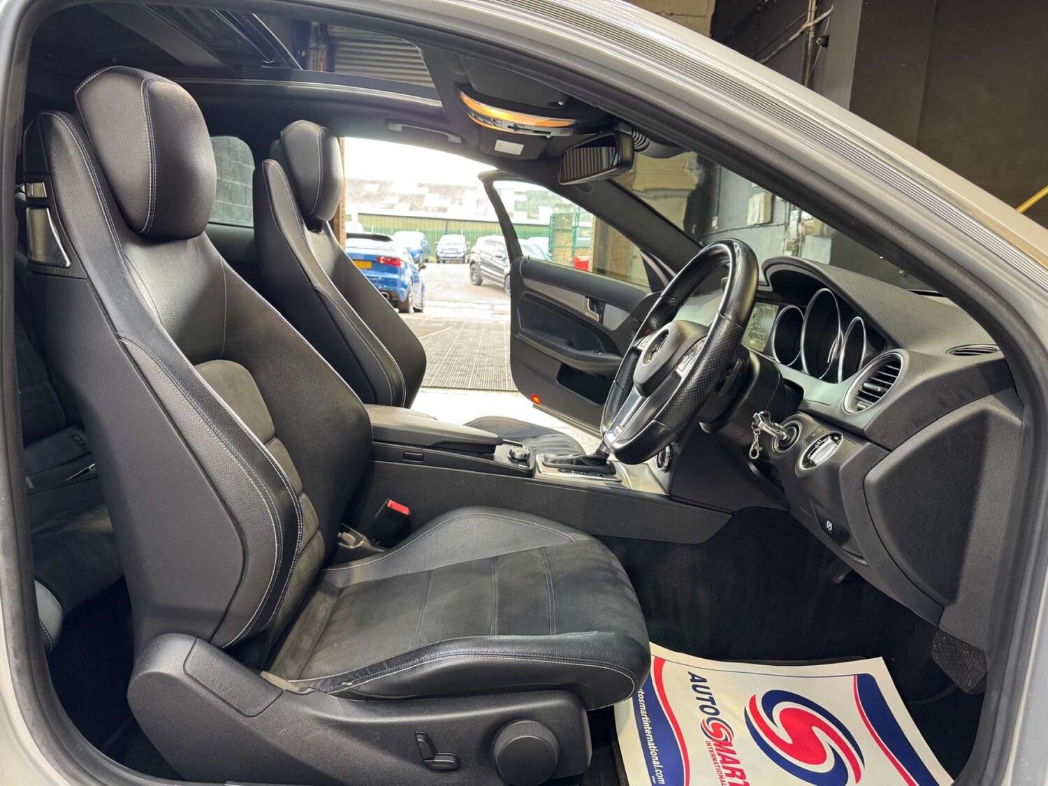 Used Mercedes-Benz C Class 2014 for sale - 78172535: Photo 44