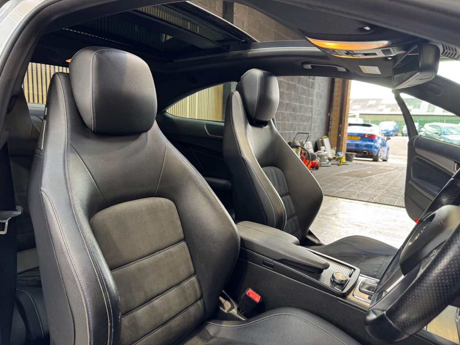 Used Mercedes-Benz C Class 2014 for sale - 78172535: Photo 48