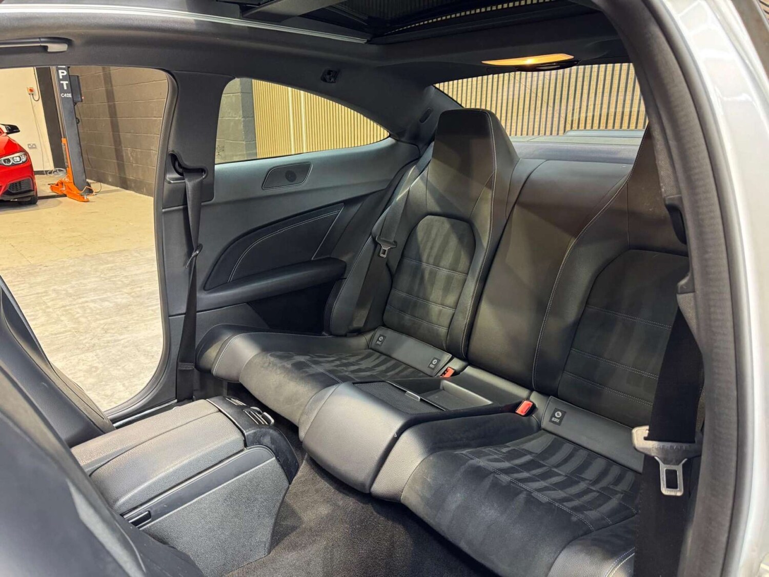 Used Mercedes-Benz C Class 2014 for sale - 78172535: Photo 65