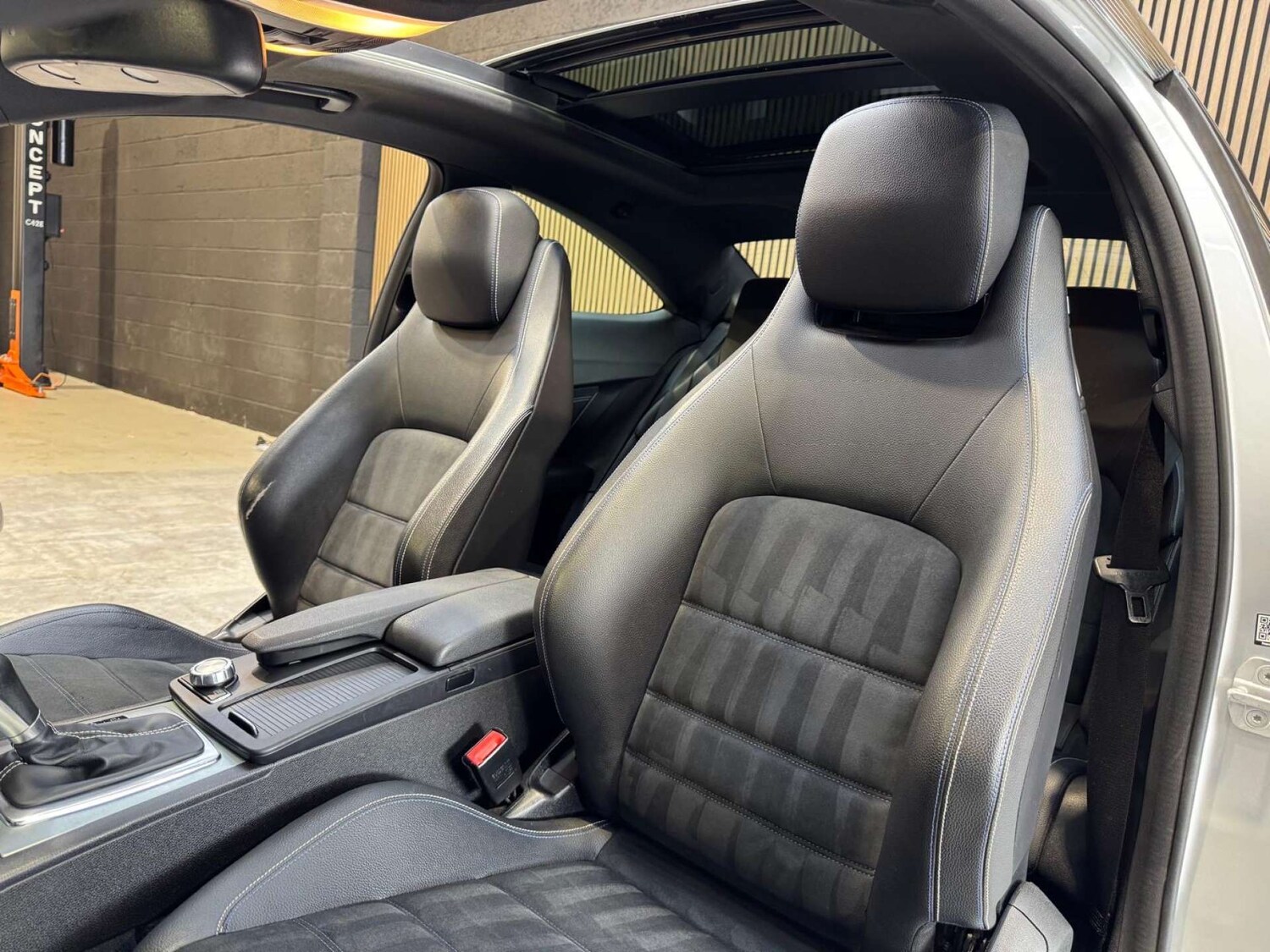 Used Mercedes-Benz C Class 2014 for sale - 78172535: Photo 71