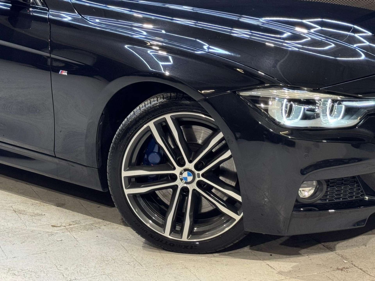 Used BMW 3 Series 2018 for sale - 77136396: Photo 11