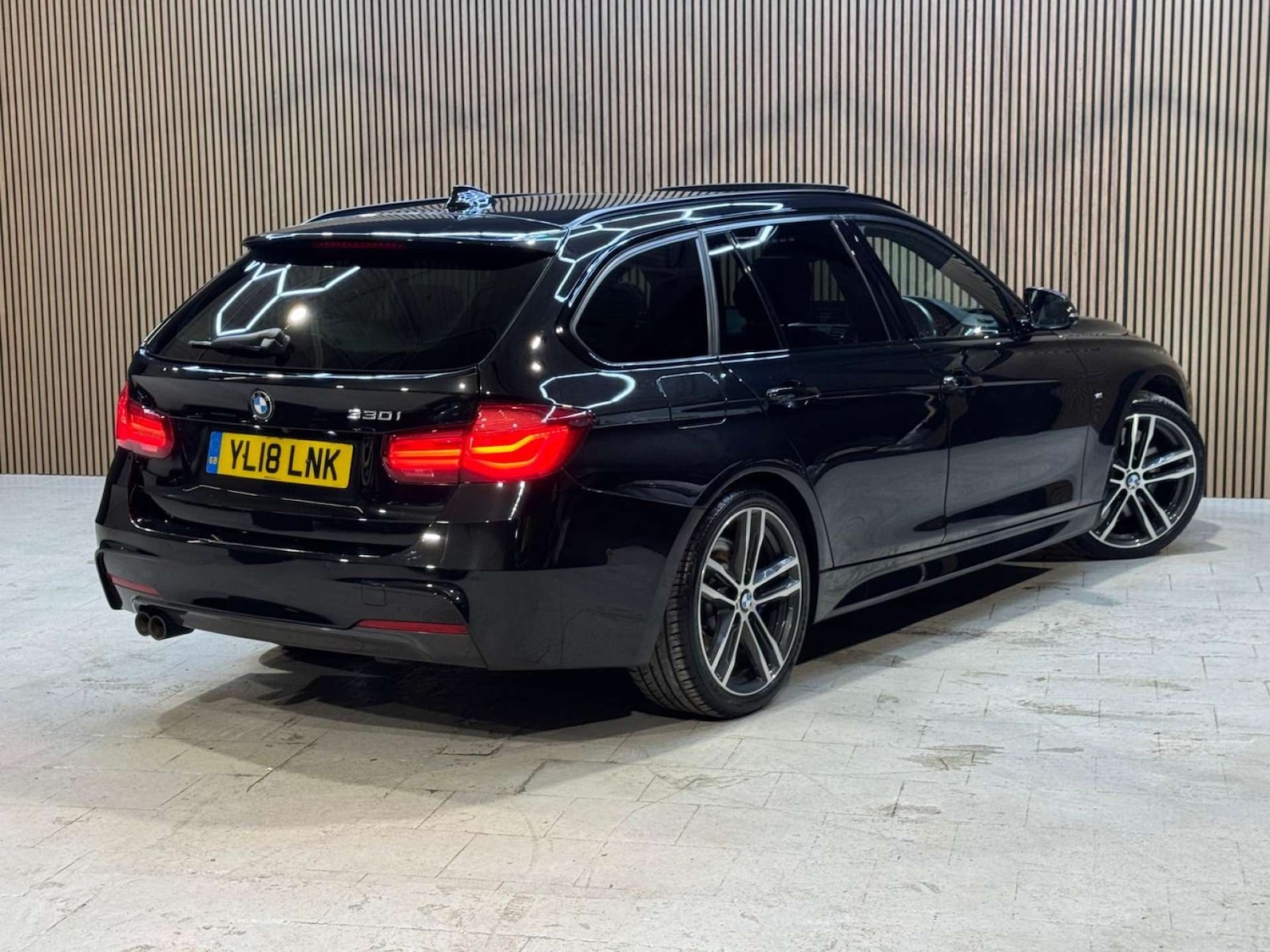 Used BMW 3 Series 2018 for sale - 77136396: Photo 20