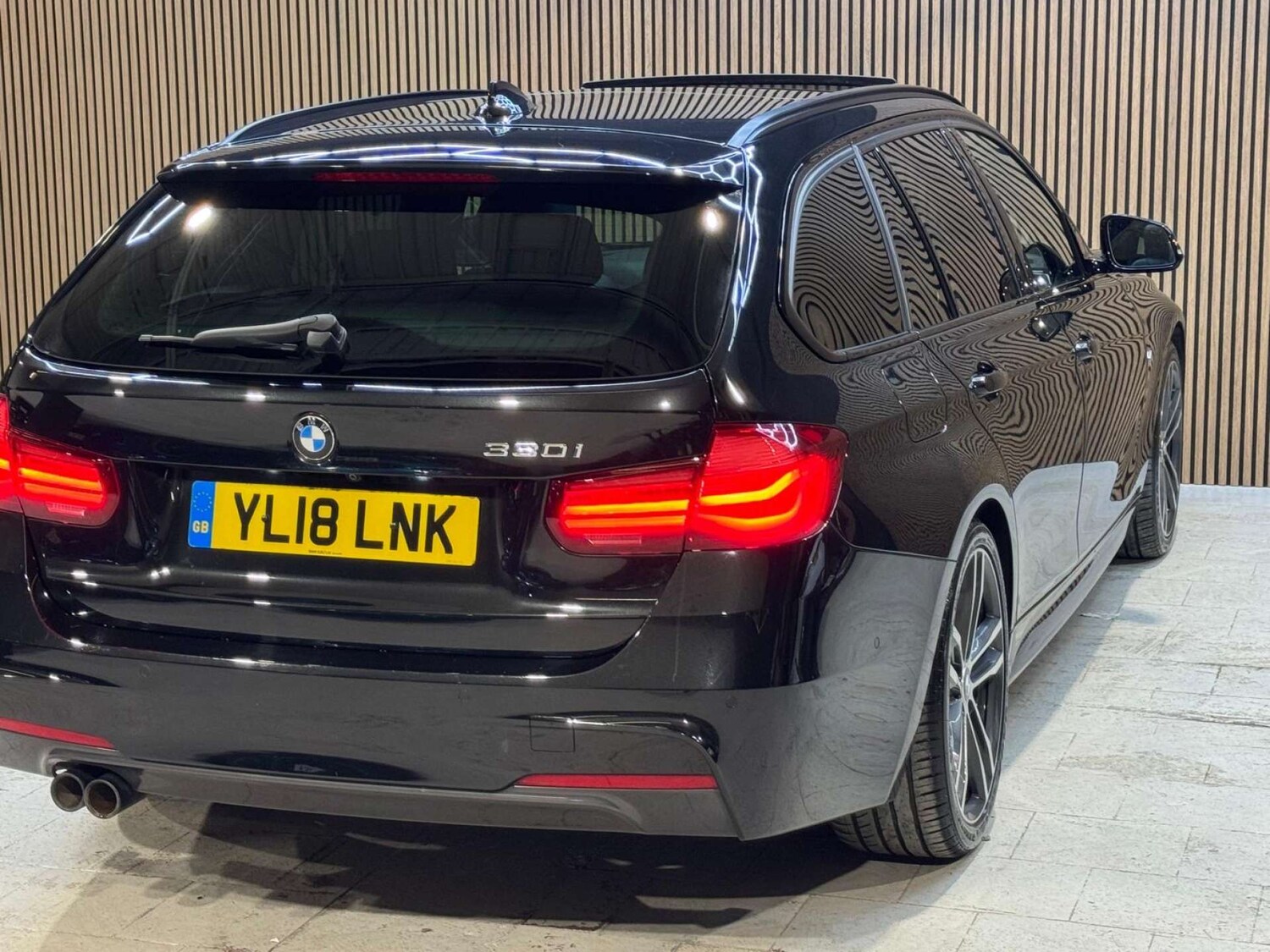 Used BMW 3 Series 2018 for sale - 77136396: Photo 22