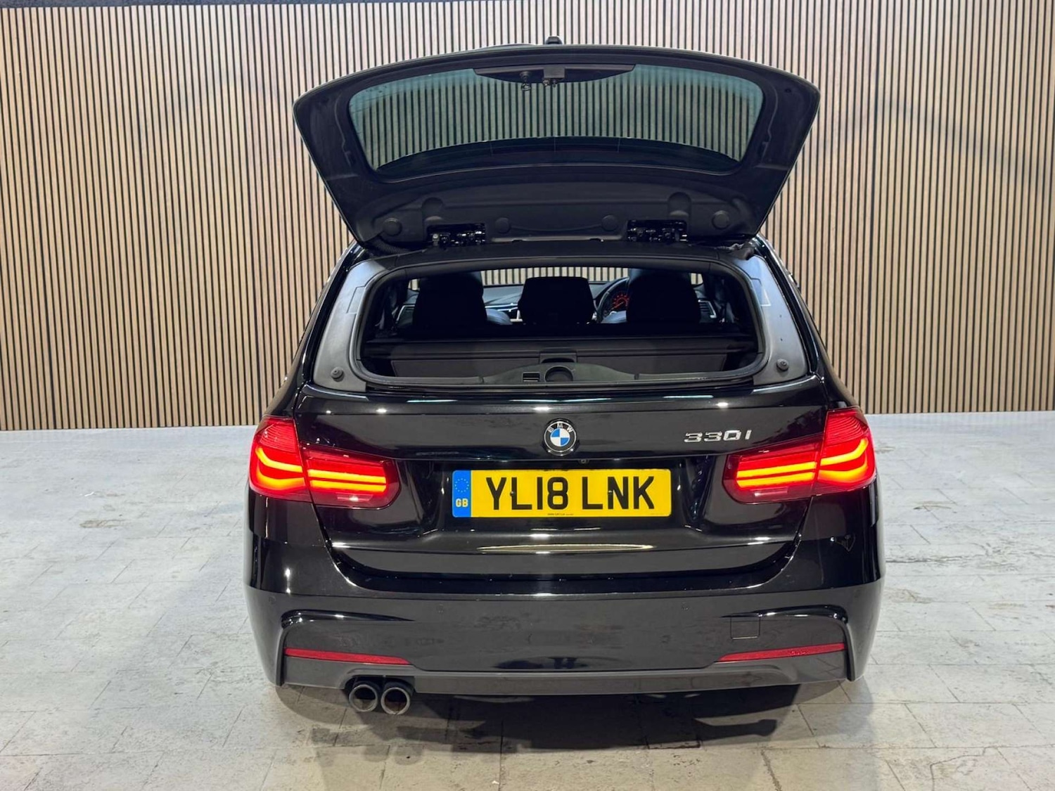 Used BMW 3 Series 2018 for sale - 77136396: Photo 25